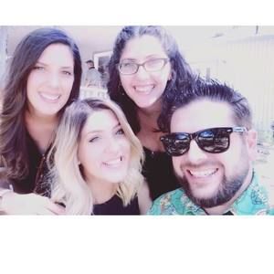 Meet your Posher, Casey